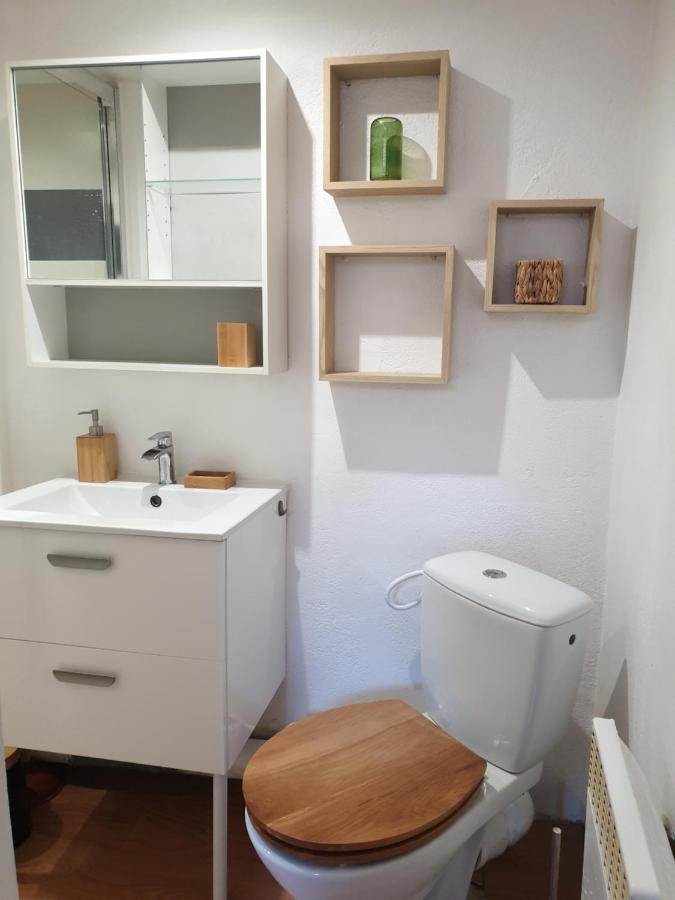 Joli Petit Studio Au Coeur D'Uzes Appartement Buitenkant foto